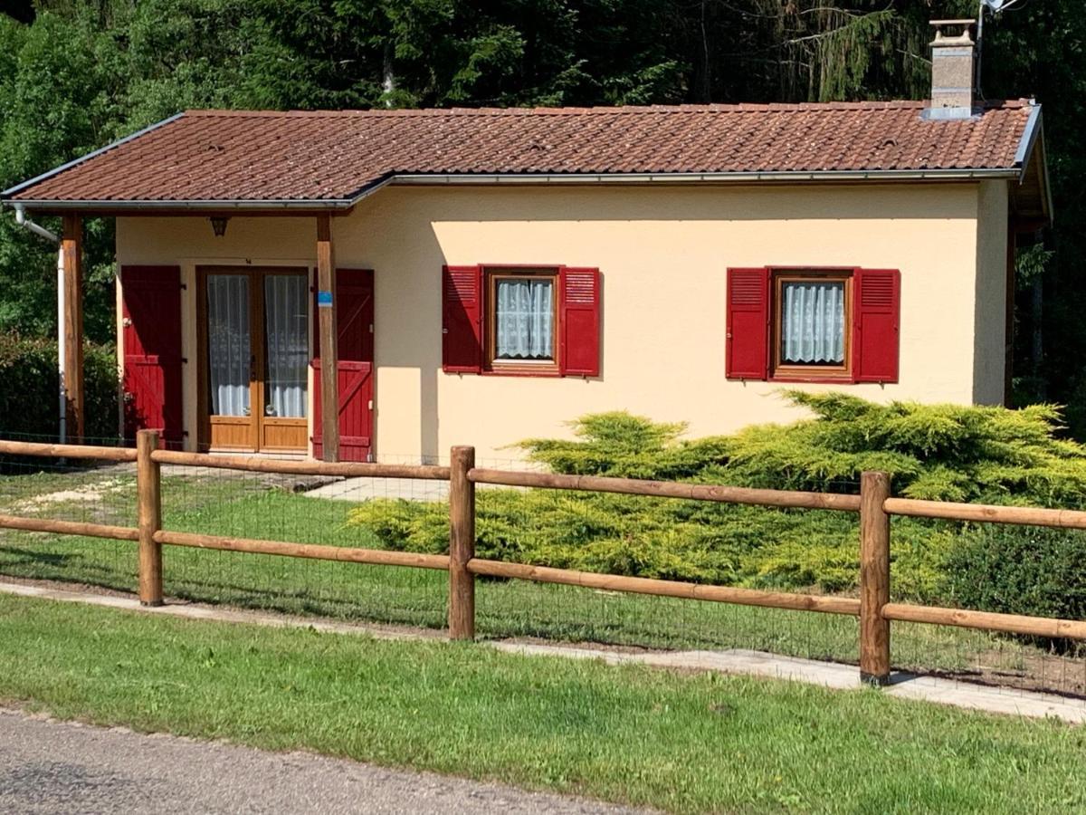 Gite*** Des Baraques Fontenoy-le-Chateau Екстер'єр фото